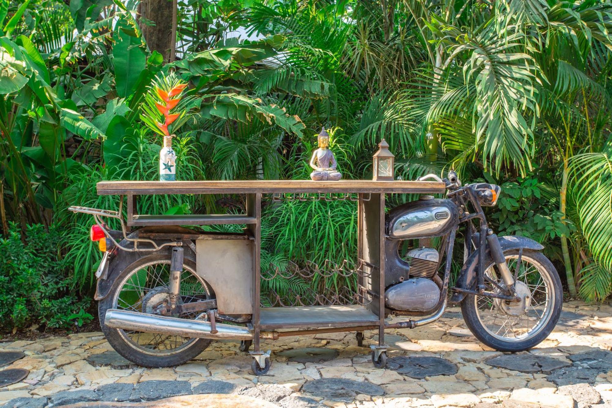 Ocho Artisan Bungalows (Adults Only) Tamarindo Eksteriør bilde