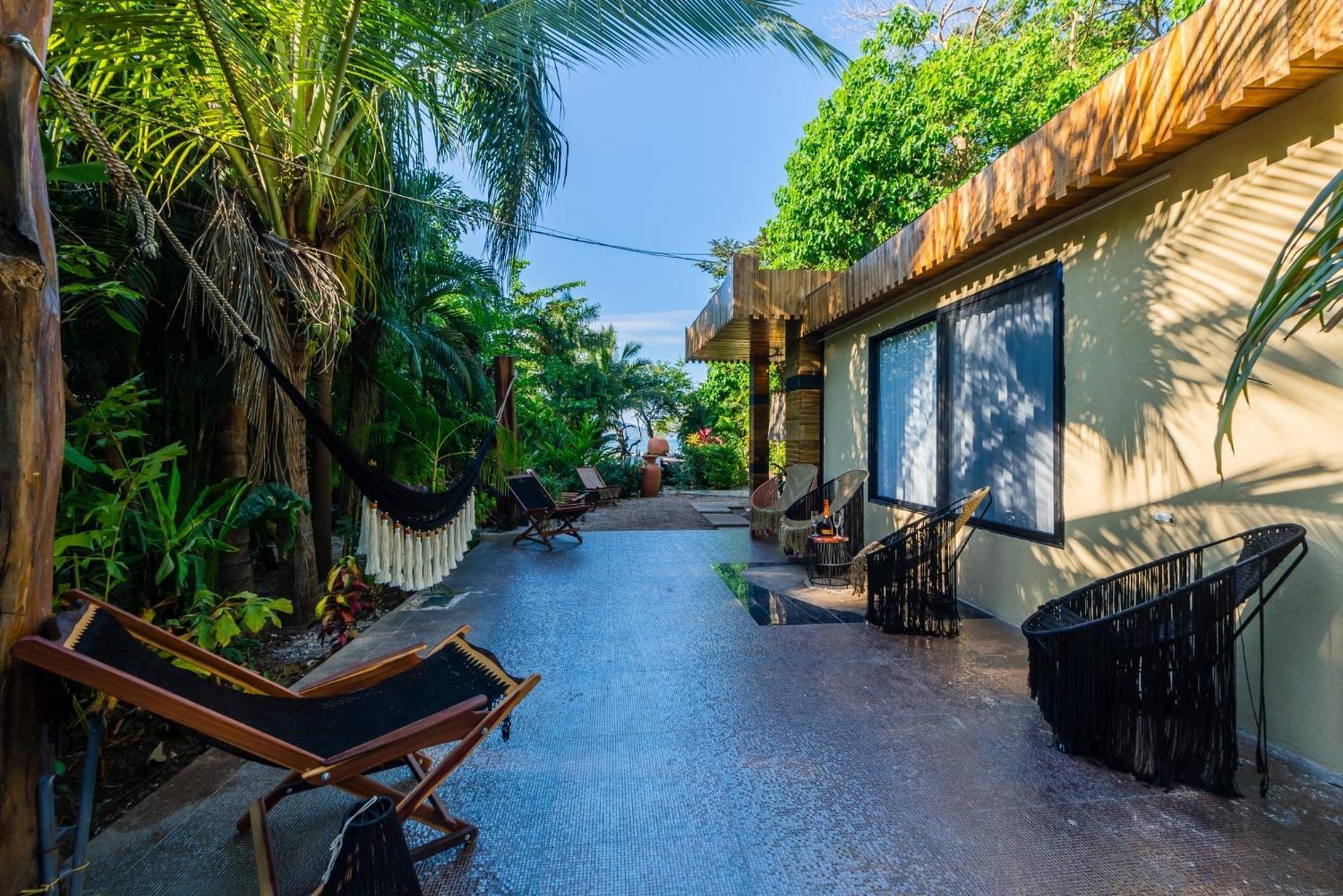 Ocho Artisan Bungalows (Adults Only) Tamarindo Eksteriør bilde