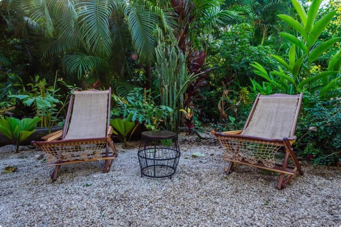 Ocho Artisan Bungalows (Adults Only) Tamarindo Eksteriør bilde